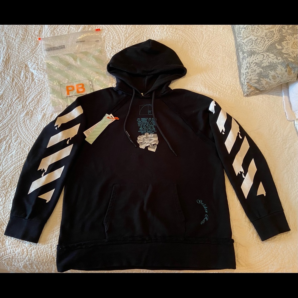 NWT - MAIN LABEL Off-White Dripping Arrows Hoodie